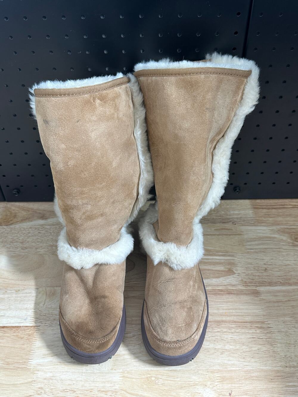 UGG Australia Sunburst Tall Womens 7 Winter Boots Suede Sheepskin 5218 Chestnut